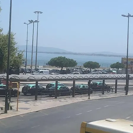Santa Apolonia Center *